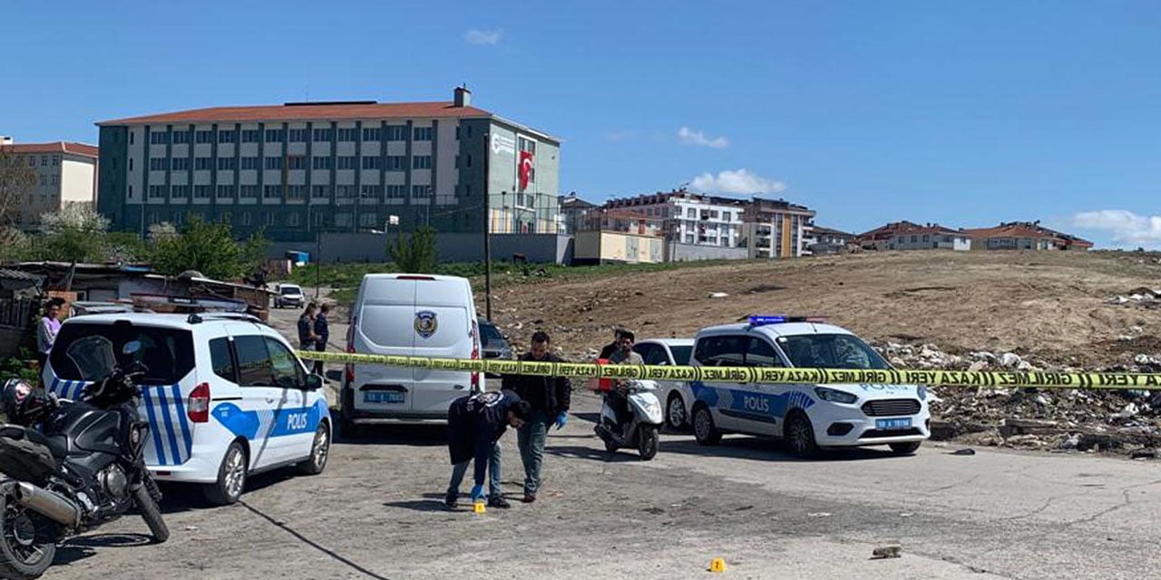 Bayram Şekeri Dağıtırken Ateş Açıldı: 2 Gözaltı