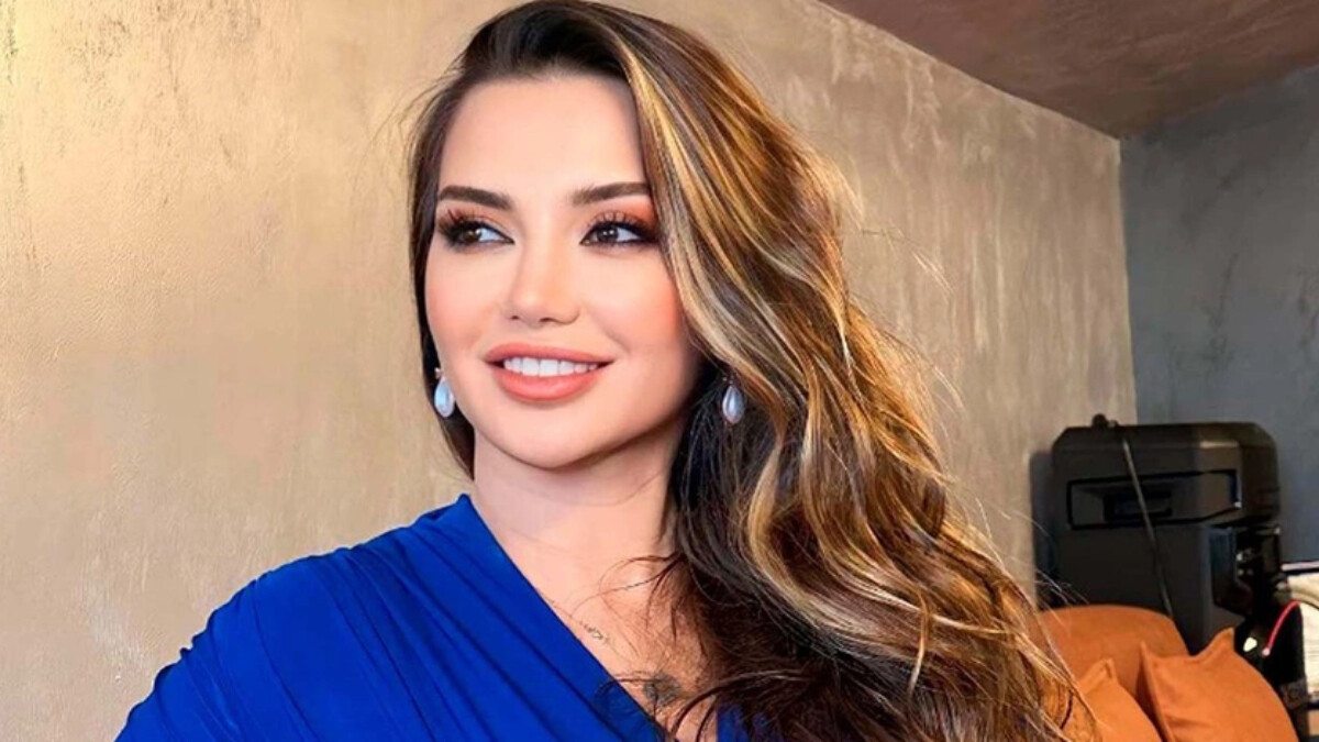 Bu tavsiye erkeklere! Esra Ezmeci es geçmedi, haz taktiklerini sıraladı! Eğer mutlu kadın istiyorsanız…