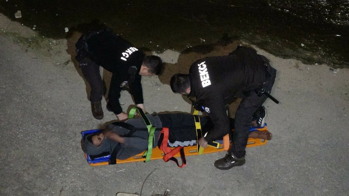 Bursa’da bekçiden kaçan hırsız, ayağını kırdı