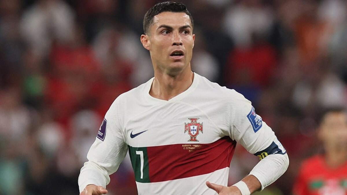 Cristiano Ronaldo’dan kalpleri ısıtan paylaşım! Minik kızını paylaştı, gören gözlerini alamadı “Maşallah”