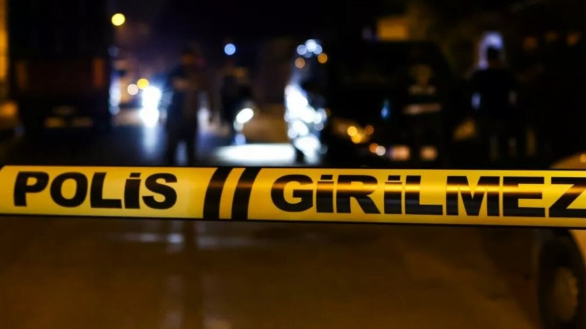 Diyarbakır’da bir kişi, annesini bıçaklayarak öldürdü