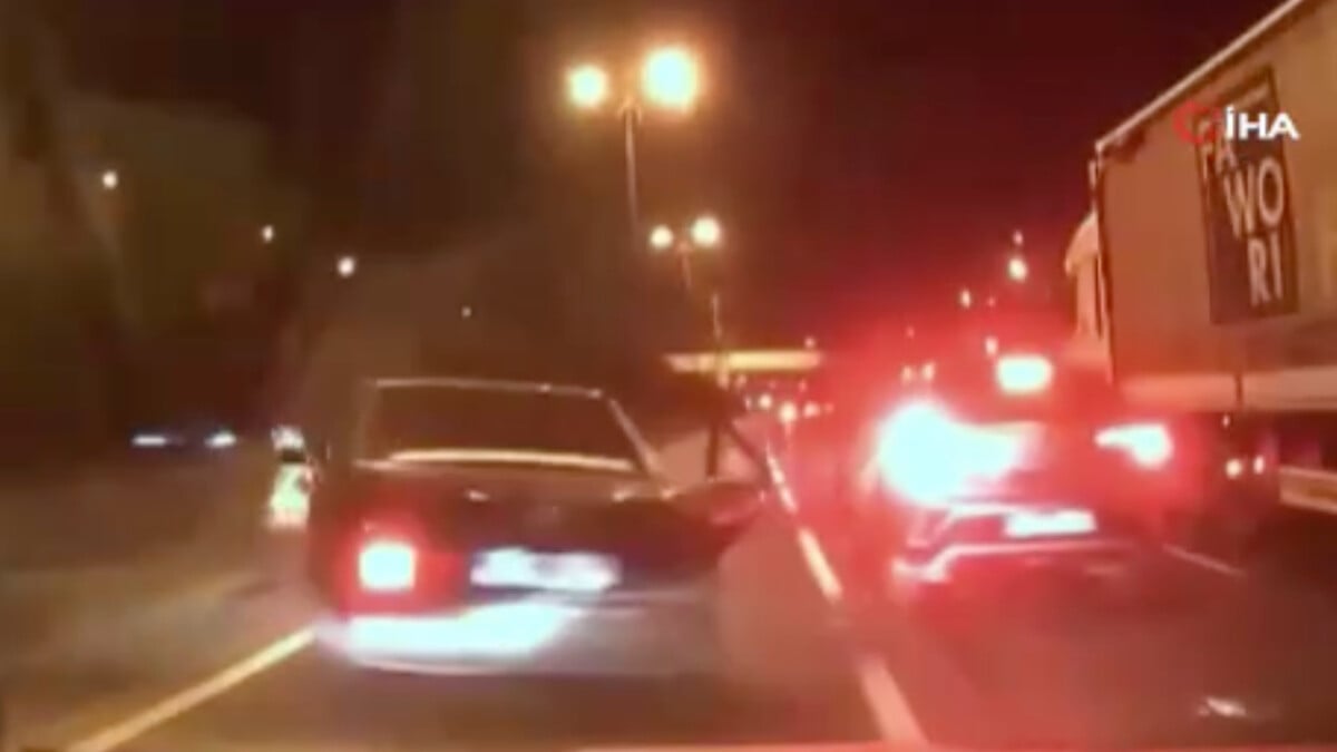 Esenler’de trafik magandası makas atarken bir araca çarptı