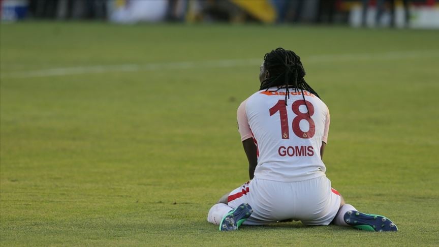 Galatasaray’da Bafetimbi Gomis’le yollar ayrılıyor