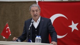 Hulusi Akar Kayseri’de sahurda konuştu: Teröristleri bırakacağız diyerek cesaretlendiriyorlar