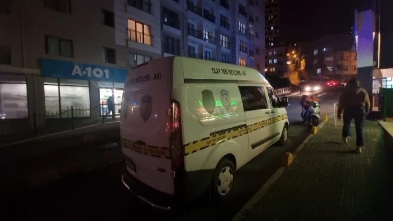 İstanbul’da 14 yaşındaki çocuk terastan düşerek hayatını kaybetti