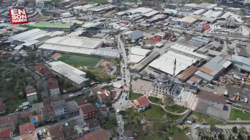 İstanbul’daki mezar yollarında bayram yoğunluğu