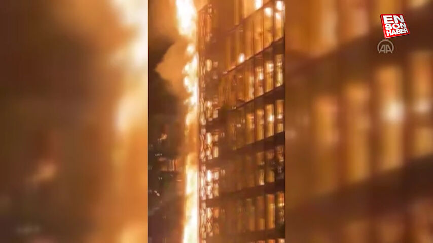 İzmir’de 4 bloklu bir sitede büyük yangın