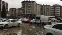 Kastamonu’da sağanak yağış etkili oldu