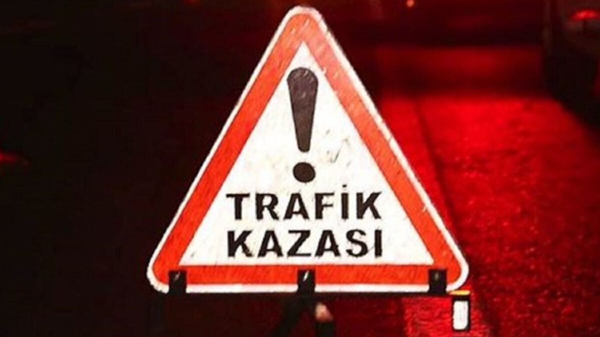 Mersin’de otomobil tıra çarptı: İki genç kız hayatını kaybetti