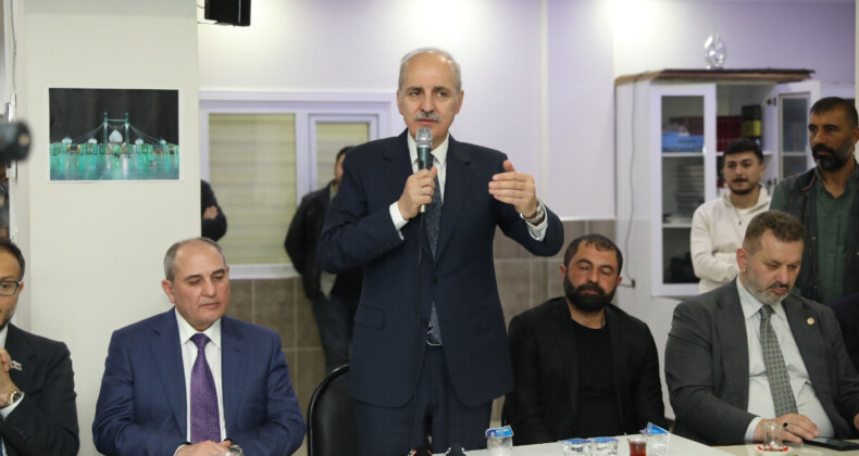 Numan Kurtulmuş, Zeytinburnu’nda halk buluşmasına katıldı