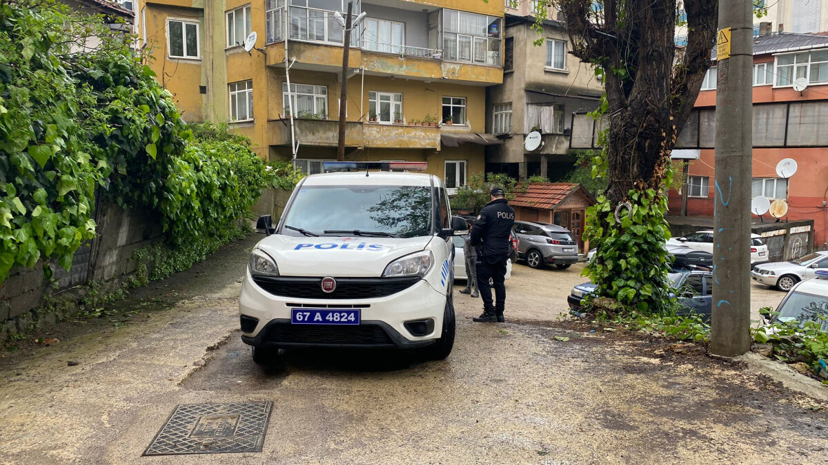 Zonguldak’ta takıntı haline getirdiği kızın babasını vurdu