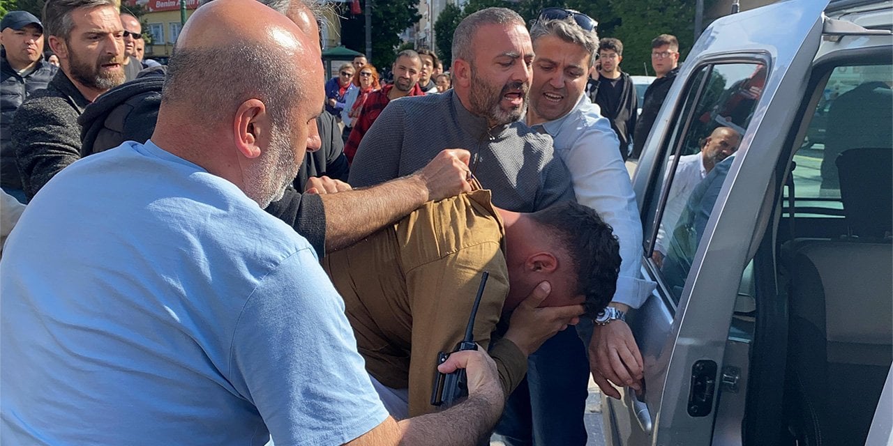 50 bin TL’yi çalıp kaçmaya çalıştı; linçten polis kurtardı