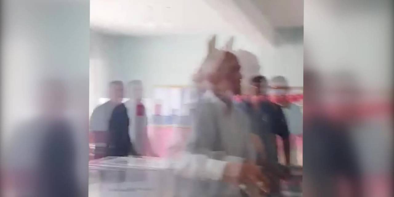 AKP’lilerin Açık Oy Israrı… Sandık Kurul Başkanı Darp Edildi