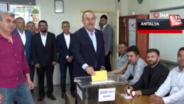 Bakan Çavuşoğlu: İkinci turun demokrasi şöleninde gerçekleşmesini diliyorum