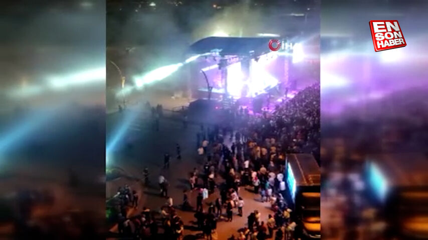 Cengiz Kurtoğlu konserinde yangın çıktı