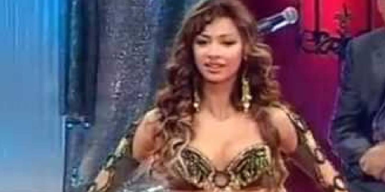 Cesur pozlar… Onu oryantal olarak tanıdık… Didem Kınalı meslek değiştirdi! Son halini gören şaşırdı: Bu nasıl değişim…