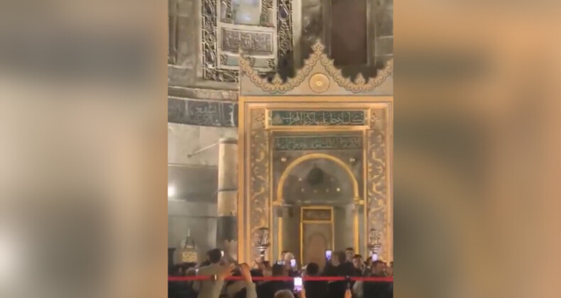 Cumhurbaşkanı Erdoğan, Ayasofya’da Bakara suresini okudu