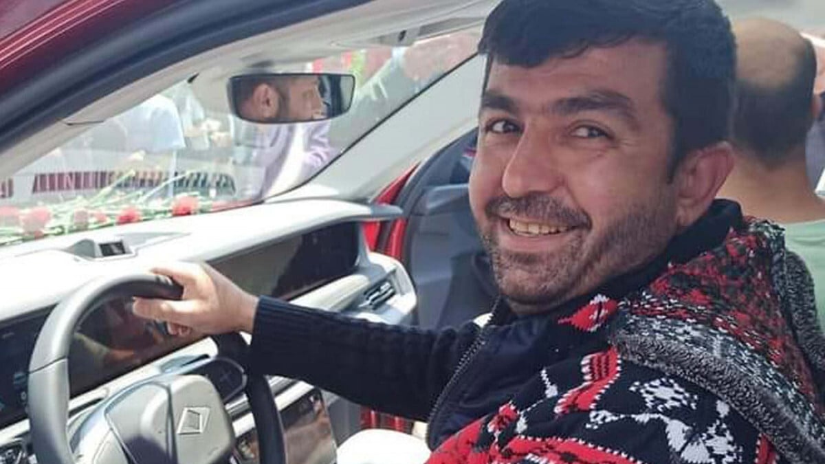 Denizli’de yaralı köpeğe yardım etmek isterken tırın altında kaldı