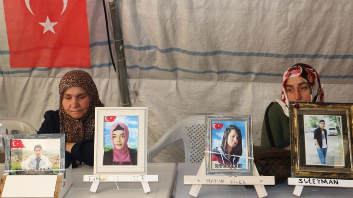 Diyarbakır’da ailelerin evlat nöbeti devam ediyor