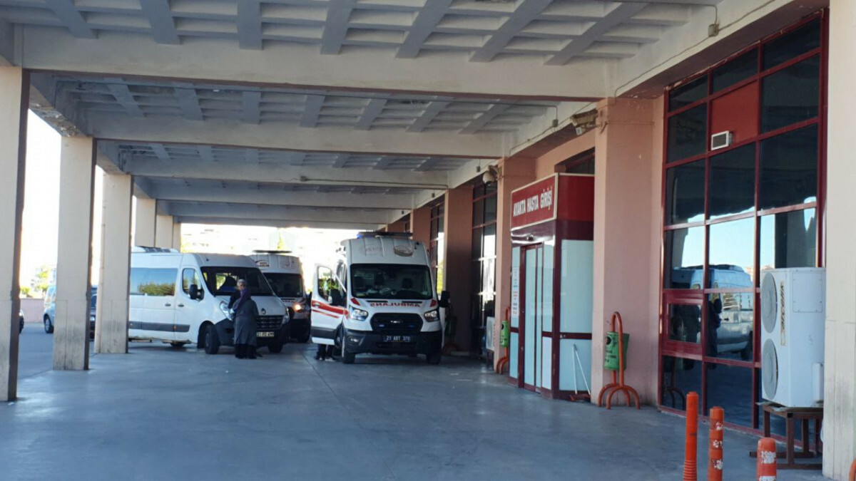 Diyarbakır’da servisin çarptığı çocuk yaşamını yitirdi