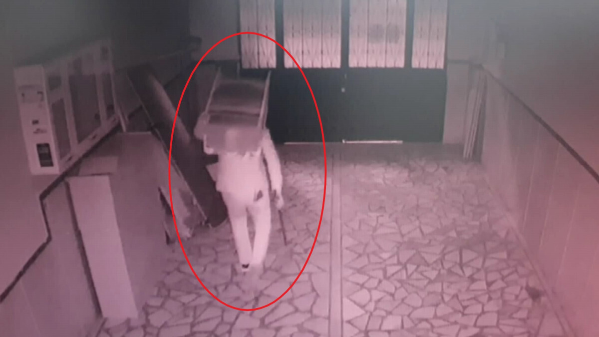 Diyarbakır’daki ağır hasarlı binadan hırsızlık