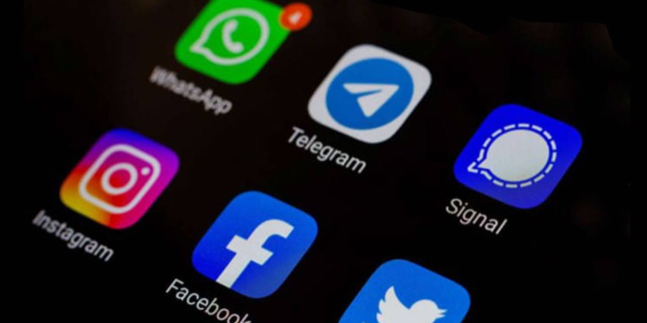 Facebook WhatsApp ve Instagram’da yeni dönem