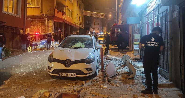 Faciadan dönüldü: Balkon çöktü kopan beton parçaları otomobilin üzerine düştü