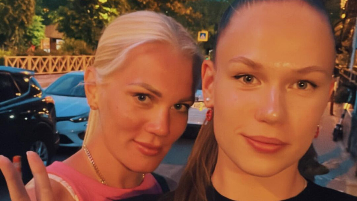 Fenerbahçeli Rus voleybolcu Arina Fedorovtseva’nın annesini gören tutuldu! “Daha güzelmiş”