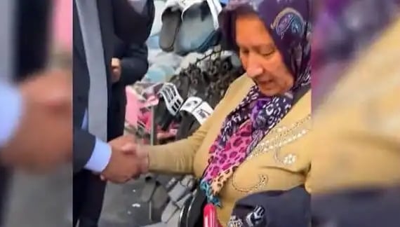 Fiyatlardan dert yanan vatandaş: Yemeği soğansız pişireceğim artık