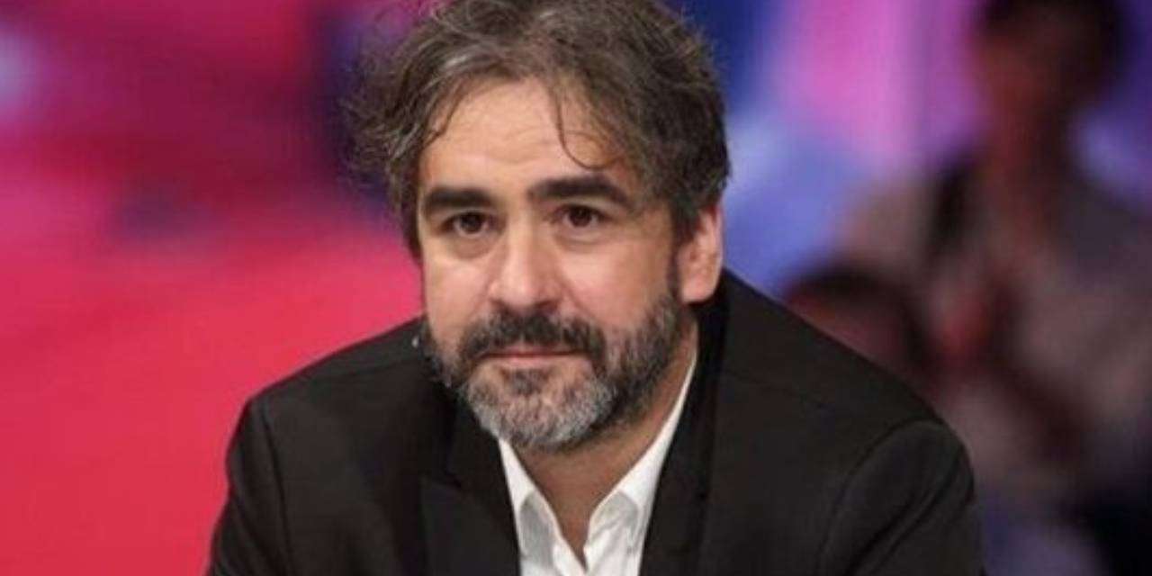 Gazeteci Deniz Yücel’e Yakalama Kararı