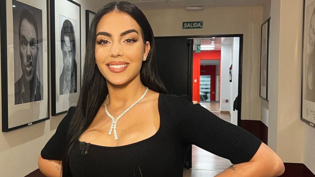Georgina Rodriguez’in bornozlu pozları Instagramı salladı! ‘Ronaldo çok şanslı ‘