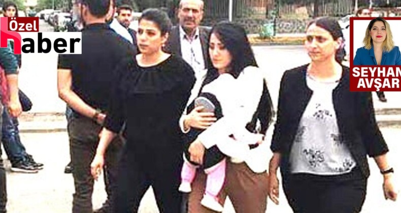 Gözaltına alındı, bebeğiyle cezaevine konuldu… Ayşe öğretmene komik tazminat