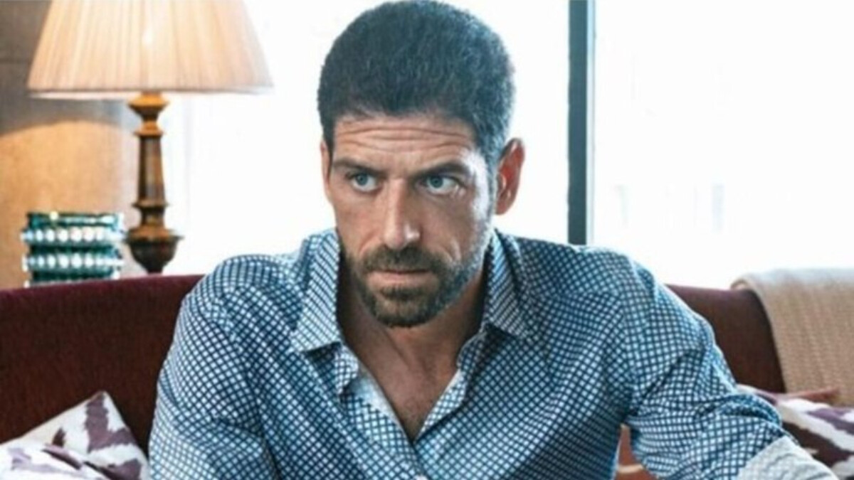 Issız Adam’ın Alper’i Cemal Hünal hiç de ıssız değilmiş! Eşi Kurtlar Vadisi’nden çıktı…