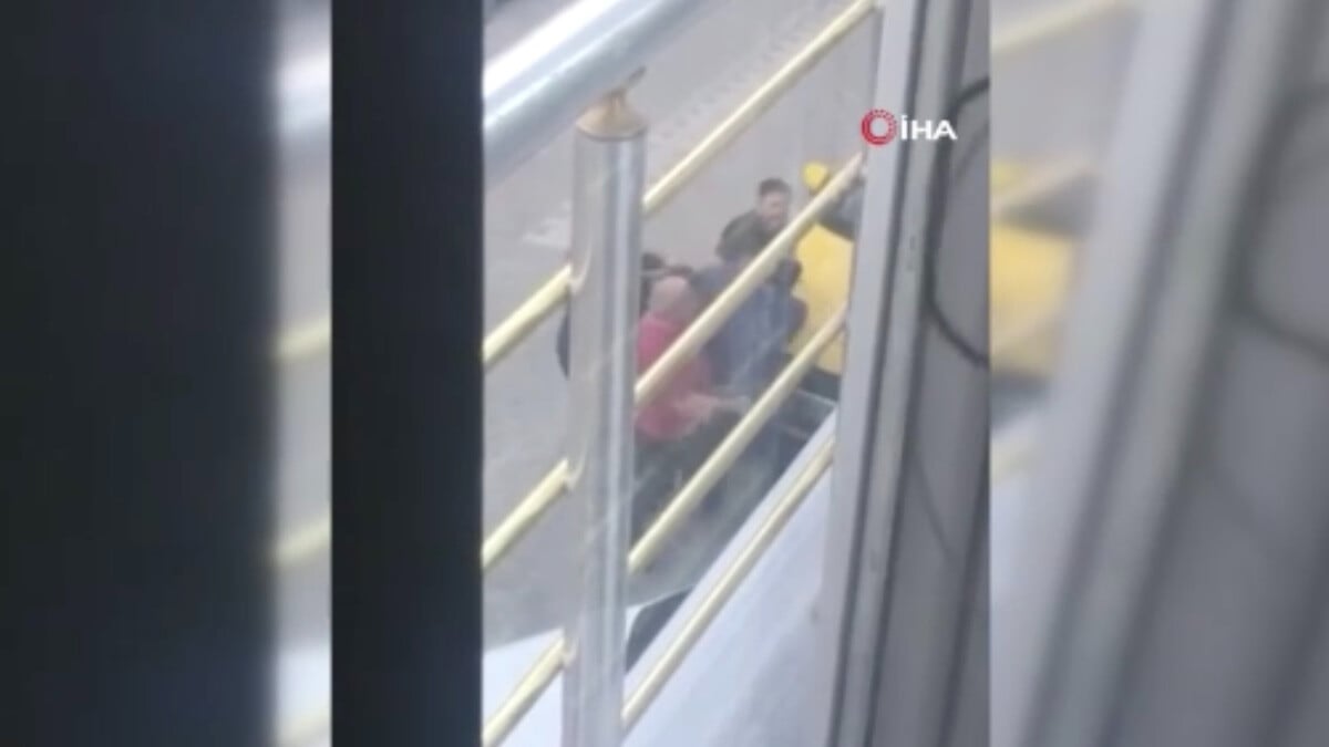 İstanbul’da park kavgası: Boks maçını aratmadı