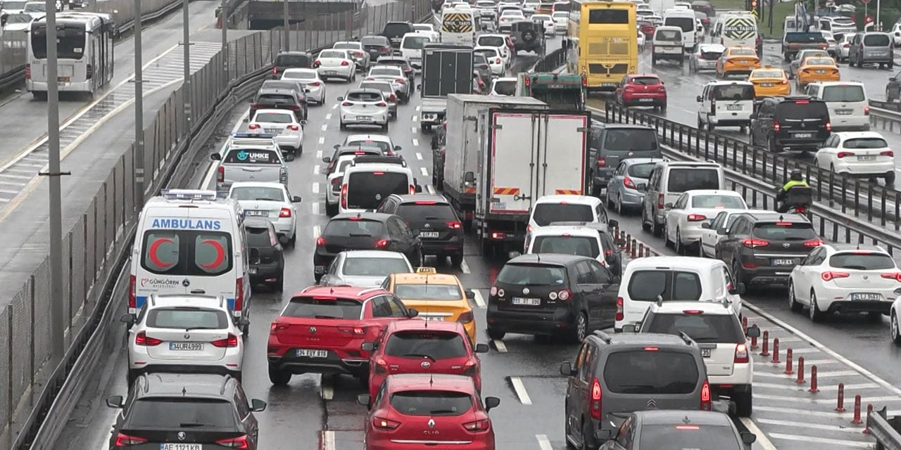 İstanbul’da Trafik Adım Adım!