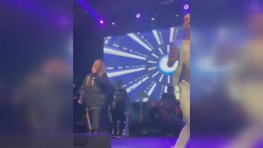 İzmir’de Demet Akalın konseri