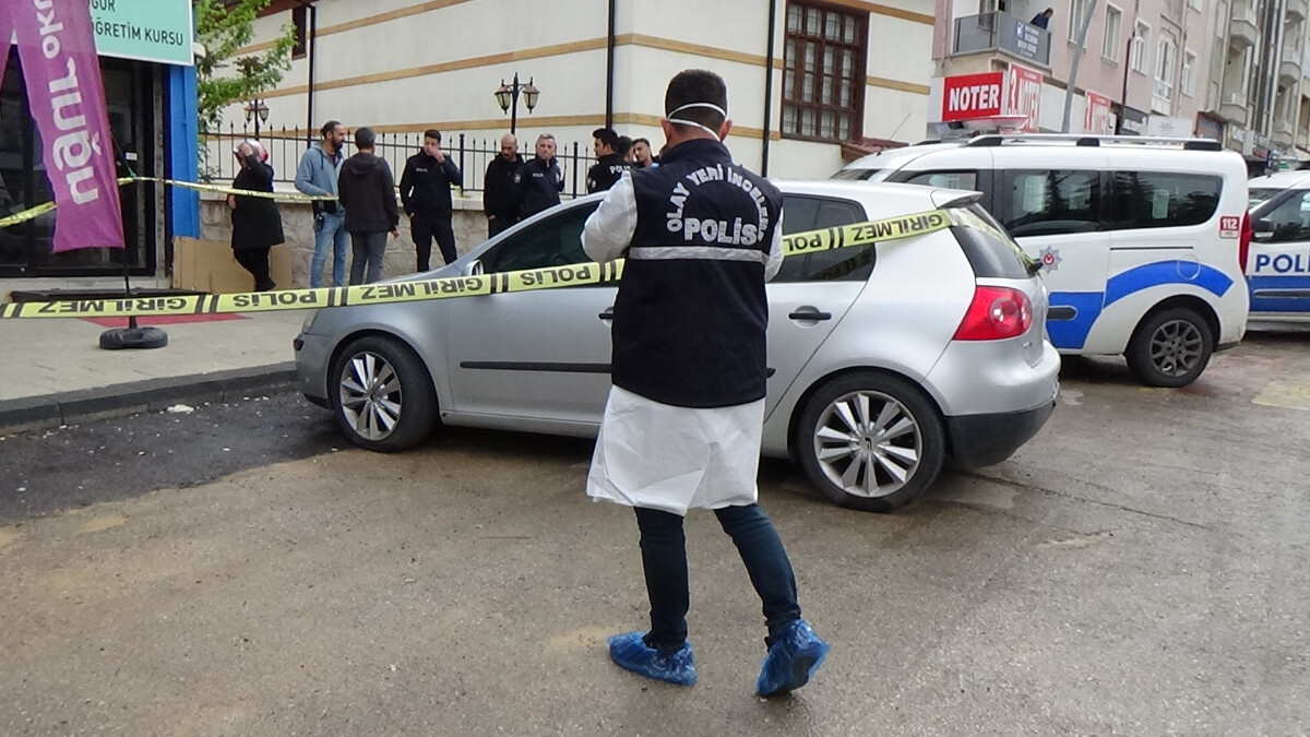 Karaman’da yaşlı adam aracında ölü bulundu