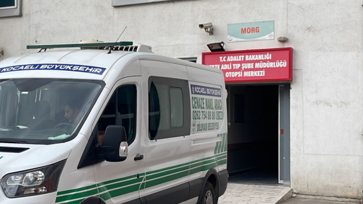 Kocaeli’de denizden ceset çıkarıldı