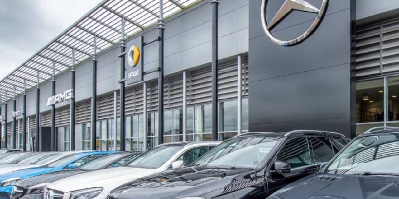 Mercedes Fabrikasına Silahlı Saldırı: 2 Türk İşçi Öldü