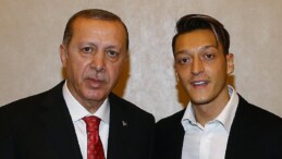 Mesut Özil’den Cumhurbaşkanı Recep Tayyip Erdoğan paylaşımı: ‘Hamdolsun’