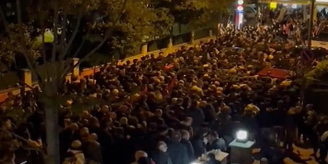 Millet İttifakı’nın mitingi sonrası Marmaray seferleri durduruldu