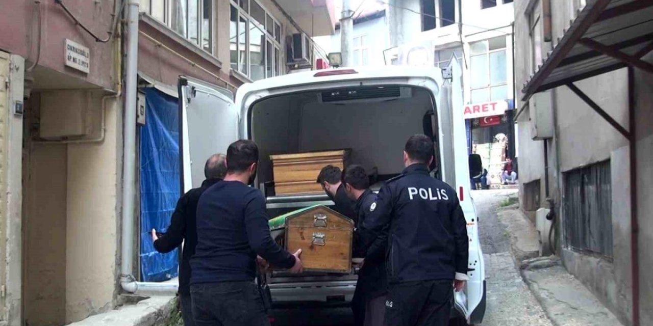 Ölü Bulunan 5 Aylık Esmanur’un Otopsi Raporu Kahretti