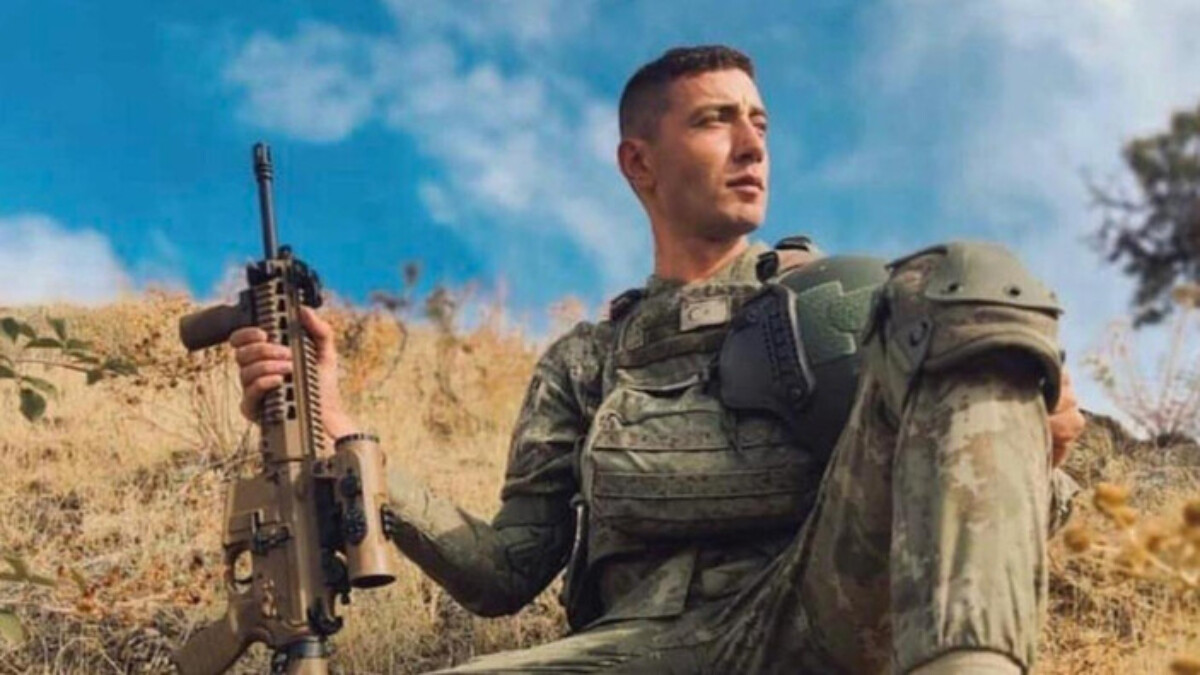 Pençe-Kilit Harekatı bölgesinde şehit olan askerin cenazesi Hatay’da defnedildi