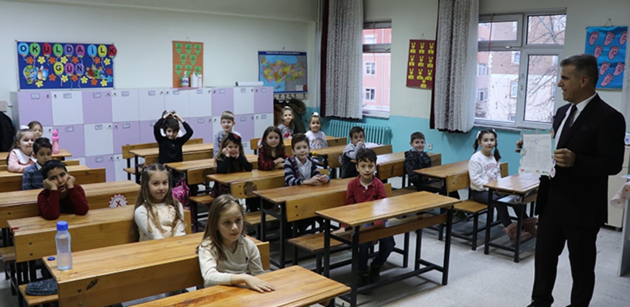 Seçim Tatili ve 19 Mayıs Tatili Birleşti Mi? Seçim Tatili Kaç Gün Sürecek?