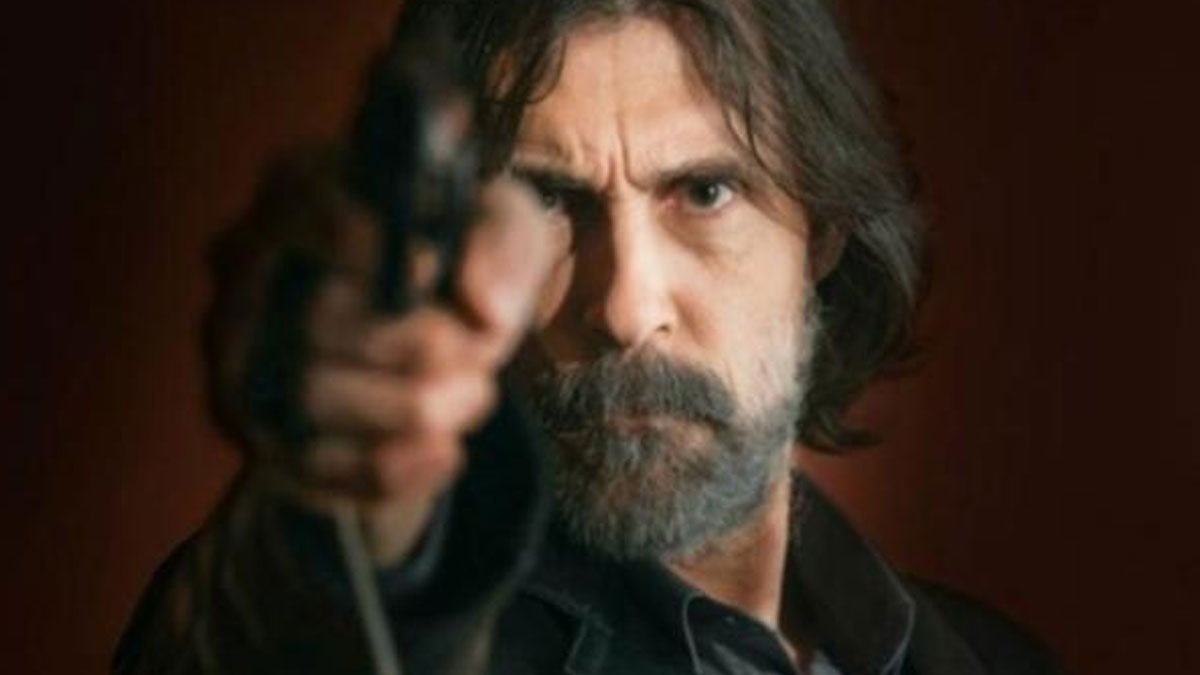 Senarist cevapladı: Behzat Ç. FETÖ’den dolayı mı kaldırıldı?