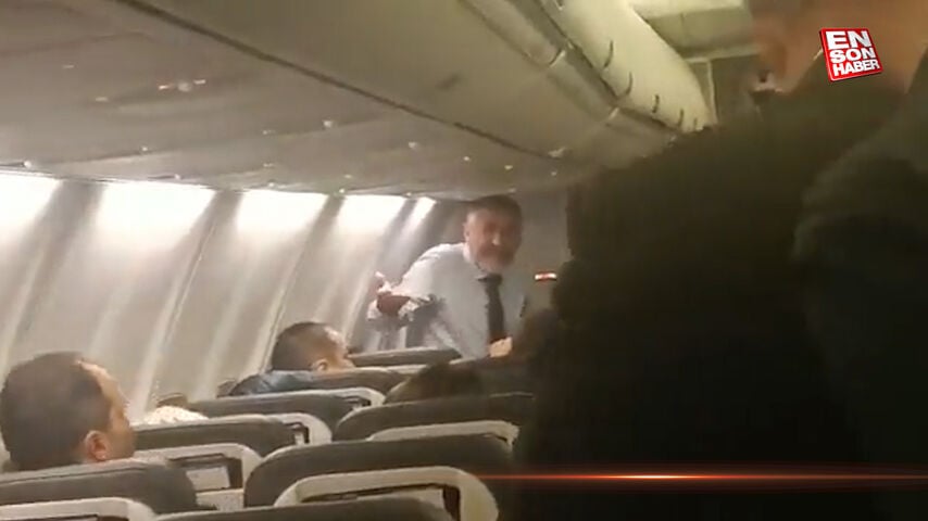 Slogan atan muhaliflere bakan Nebati’den cevap: Erdoğan kazandı, hazmedin