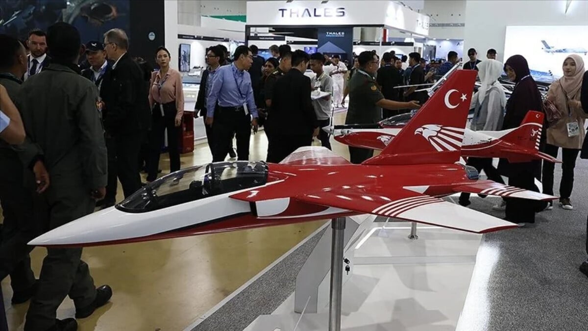 Türkiye’nin milli uçakları ihracata kanatlandı