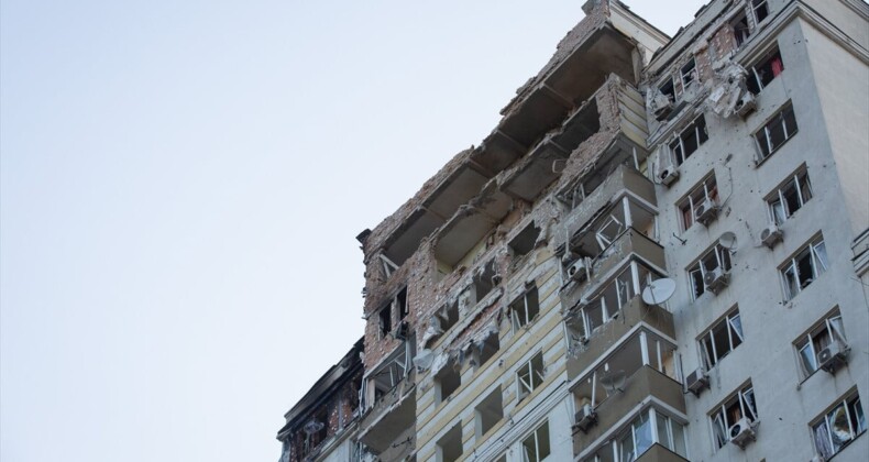Ukrayna’nın başkenti bir kez daha saldırıların hedefi oldu