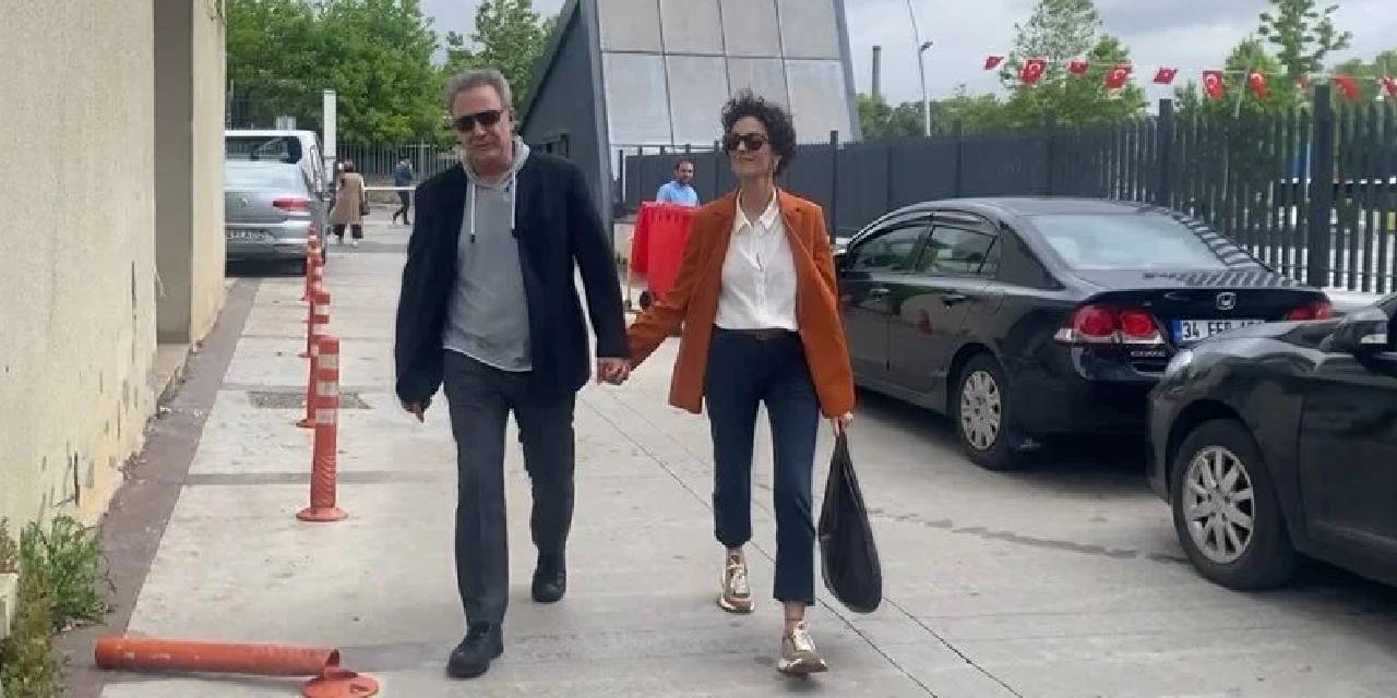 Ünlü çift boşandı: Adliyeye el ele geldiler