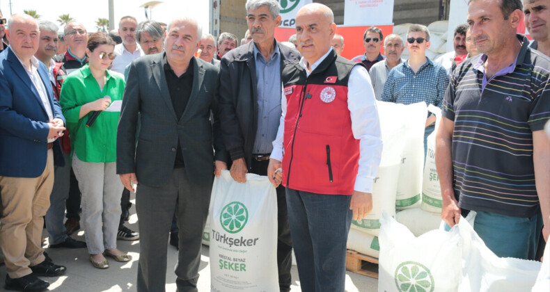 Vahit Kirişci: Deprem bölgesinde hayvan dağıtımına başlanacak